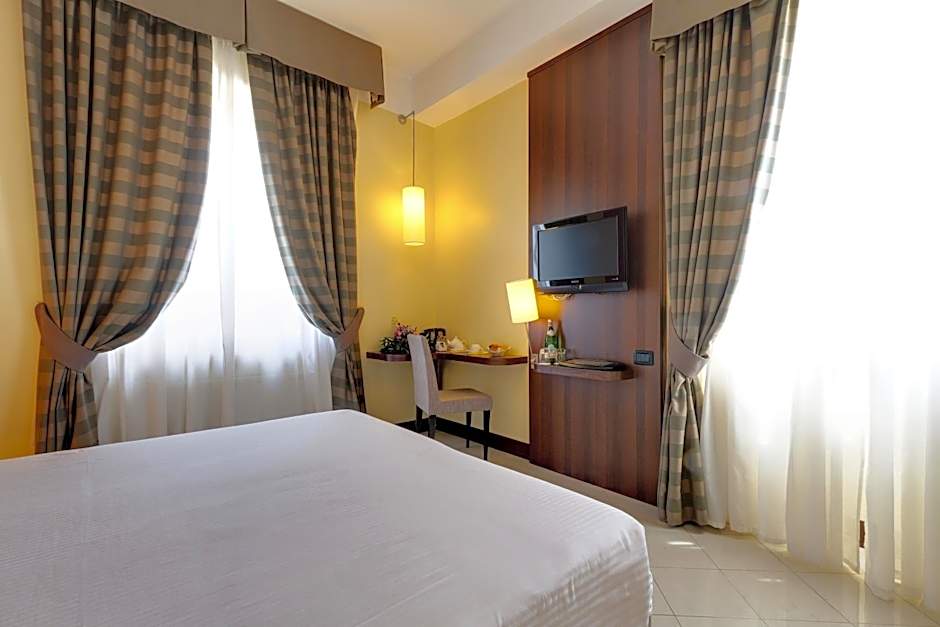 TH Roma - Carpegna Palace