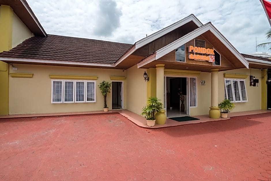 RedDoorz Syariah near Taman Bekapai 2