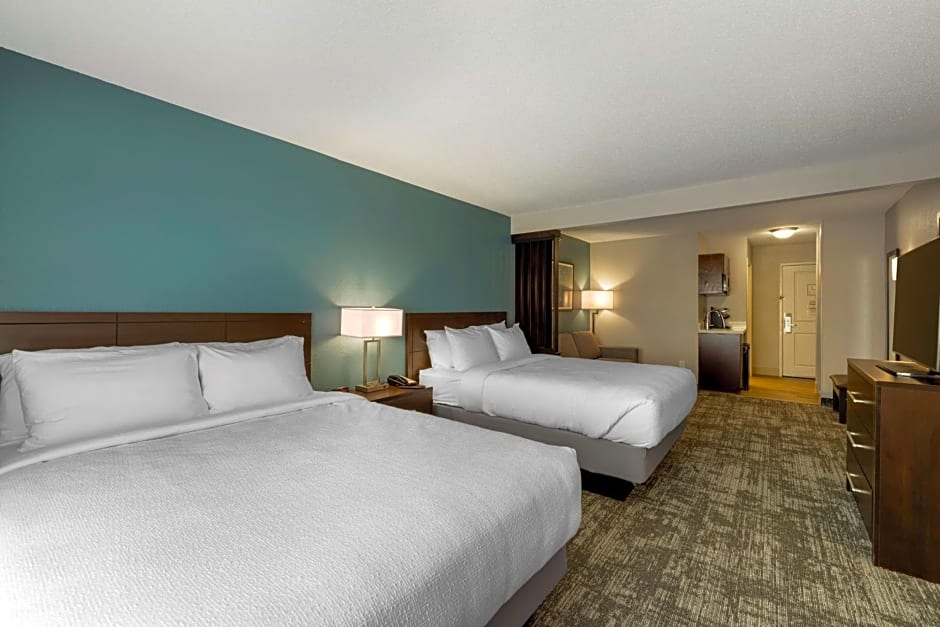 Best Western Watertown Inn and Suites 