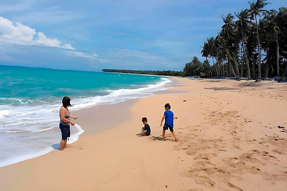 Palm Grove Saud Holiday Complex Hotel