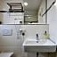 Hotel Isha