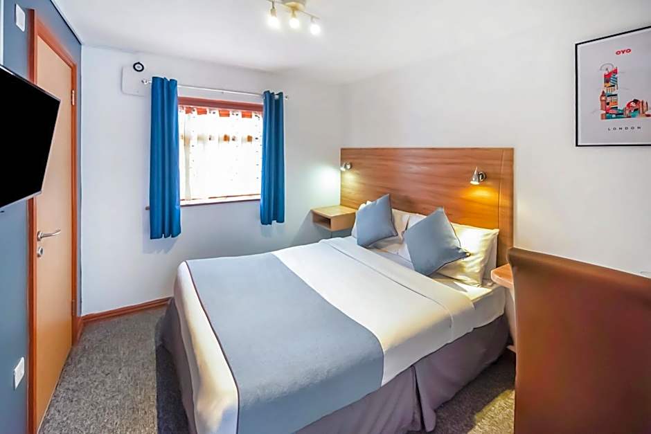 Arinza Hotel, London Ilford