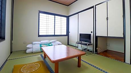 Japanese-Style Room with Shared Bathroom - Main Building