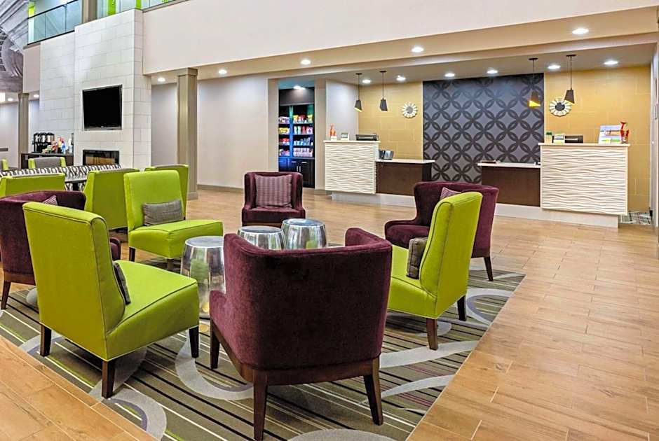 La Quinta Inn & Suites by Wyndham Tumwater - Olympia