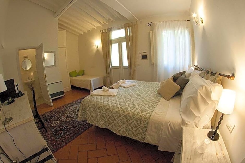 Cosy House