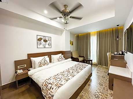 Premier Room