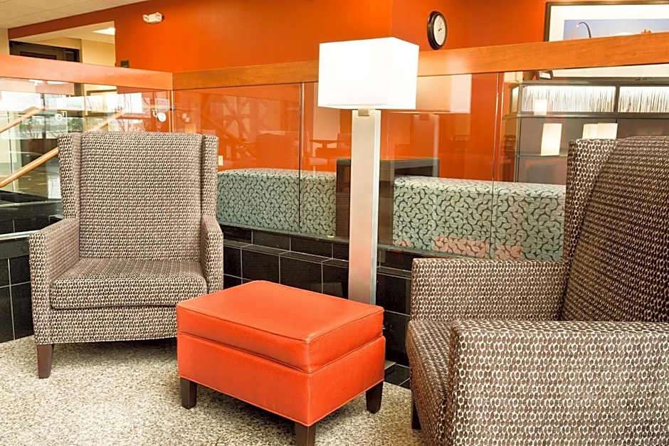 Drury Inn & Suites St. Louis Airport