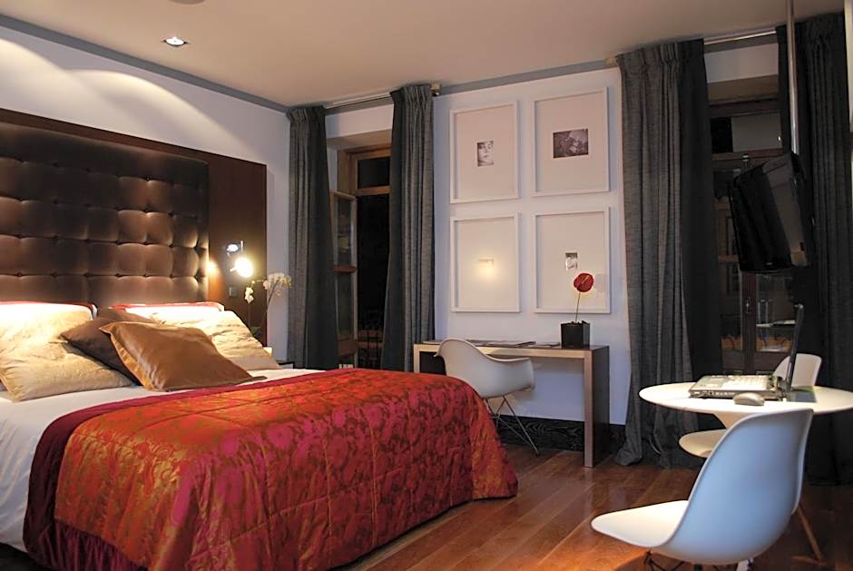 Browns Boutique Hotel