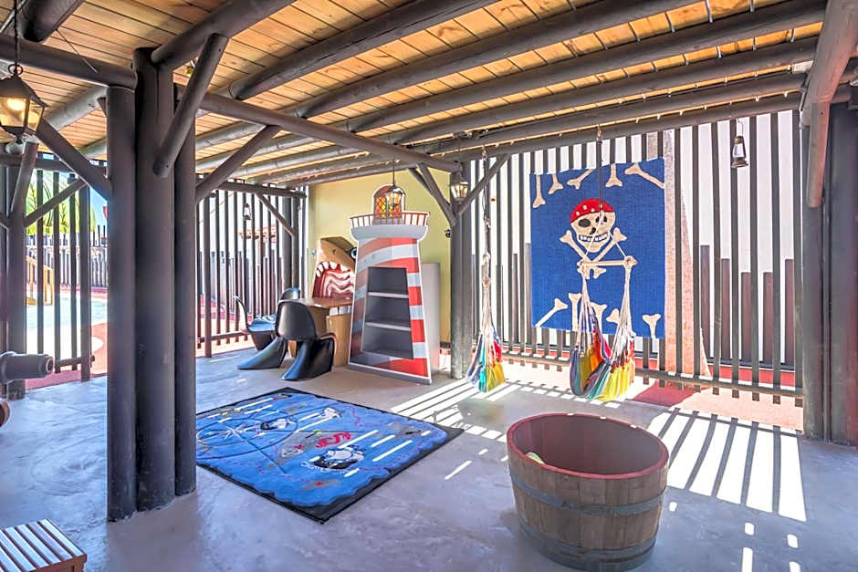 Barcelo Castillo Beach Resort