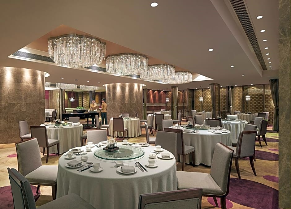 New World Dalian Hotel