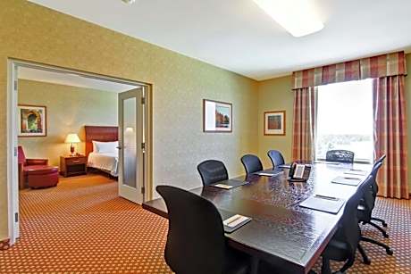 Boardroom King Suite