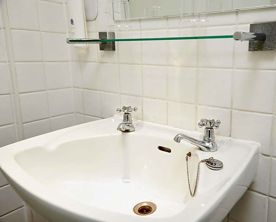 Lamb Hotel by Greene King Inns