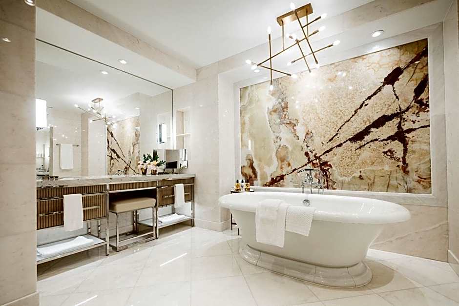 The Ritz-Carlton Toronto