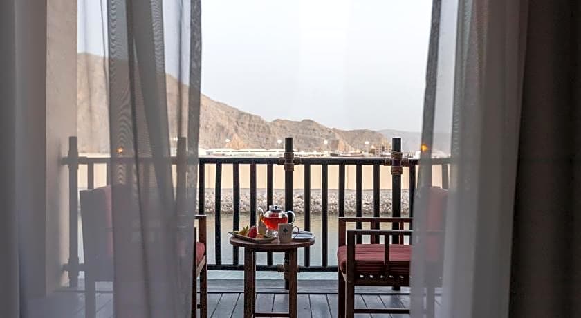 Atana Musandam Resort