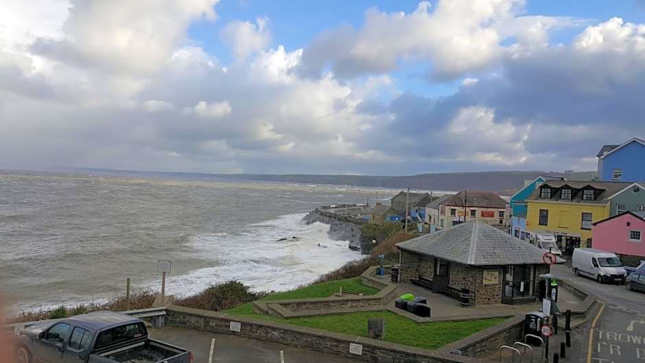 The Sup Shack Wellington Inn