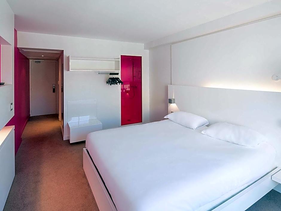 Ibis Styles Menton Centre