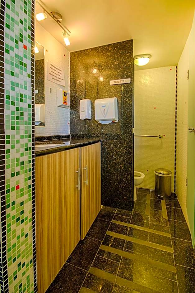 Nacional Inn Curitiba Estação Shopping