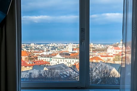 Twin room with Old Town View