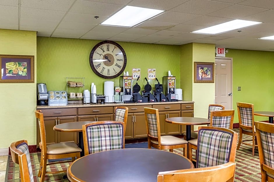 Park Grove Inn