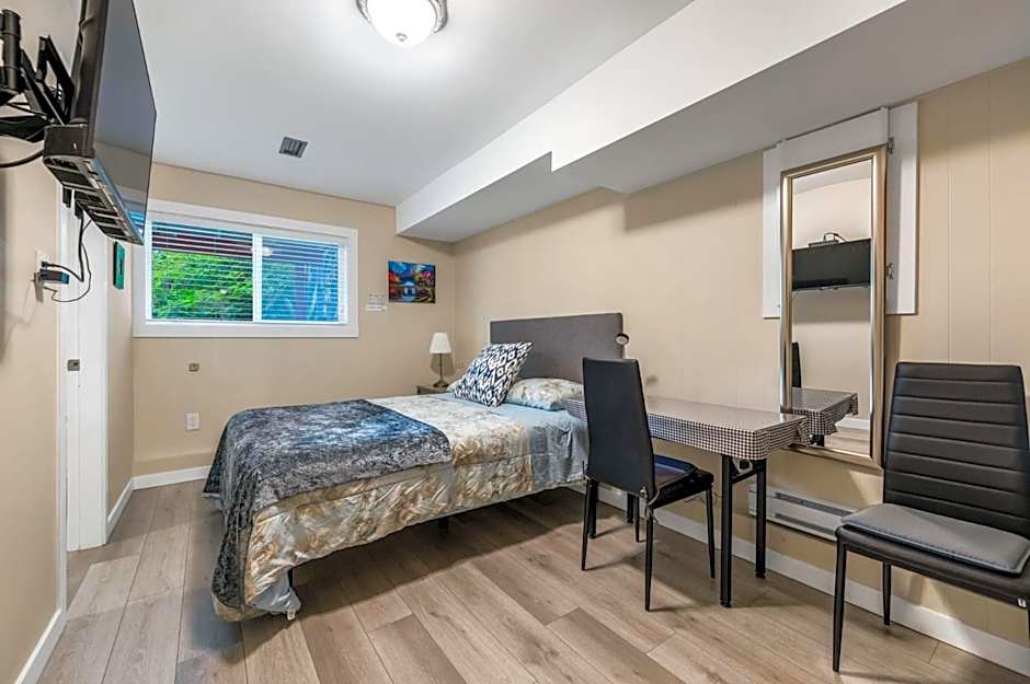 Orchid House near Vancouver YVR Airport