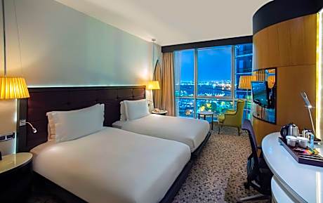 Deluxe Twin Room with Sea View