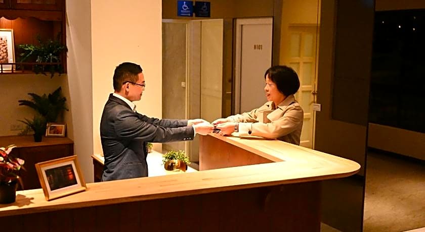 Lutel Hotel Xpark Gloria Outlets Shin Kong Cinemas