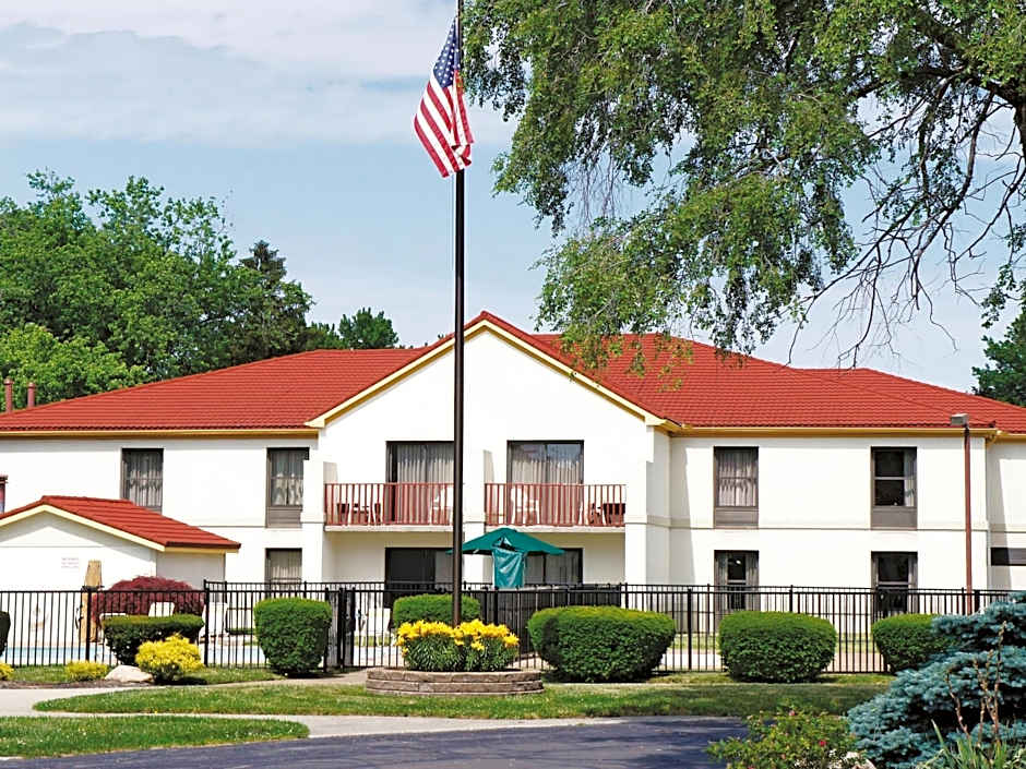 La Quinta Inn & Suites by Wyndham Sandusky
