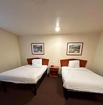 WoodSpring Suites Columbus near Fort Benning