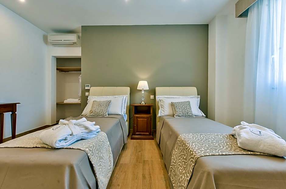 Palazzo Violetta Boutique