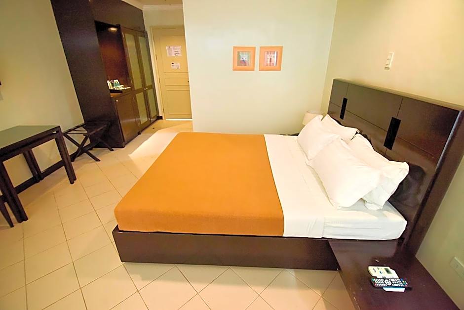 Hotel Tavern Surigao