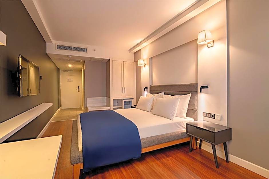 BW Izmir Hotel