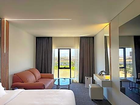 Grand Deluxe Smart Room - Twin Bed - City View