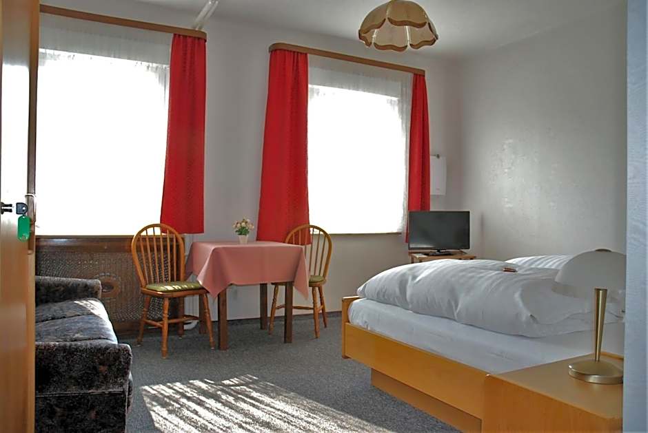 Hotel Restaurant LAHNHOF