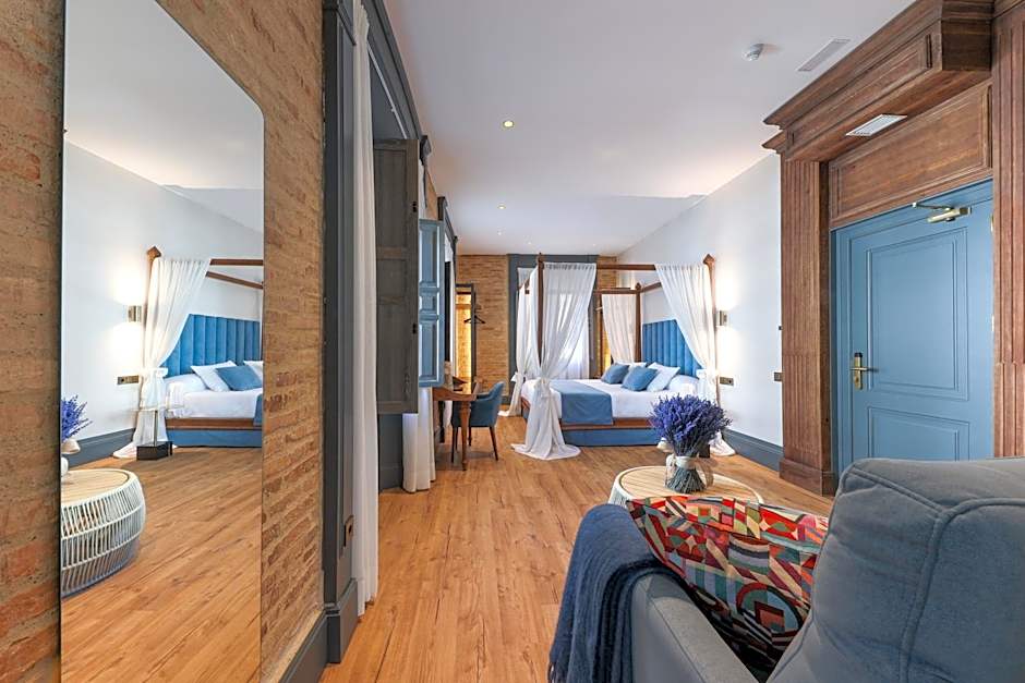 La Casa Azul Boutique Hotel