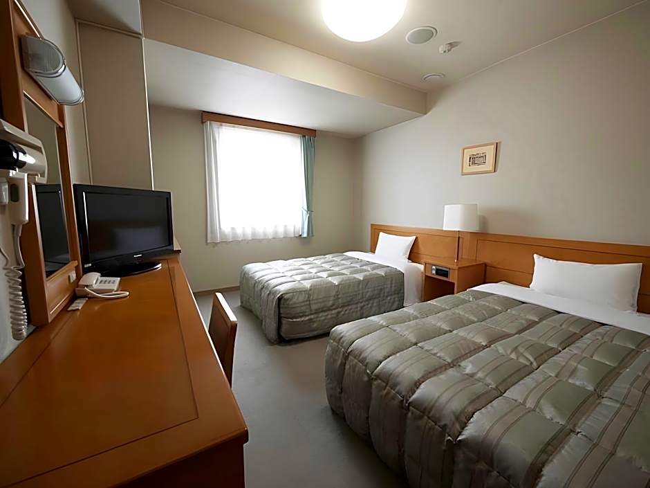 Hotel Route Inn Tendo