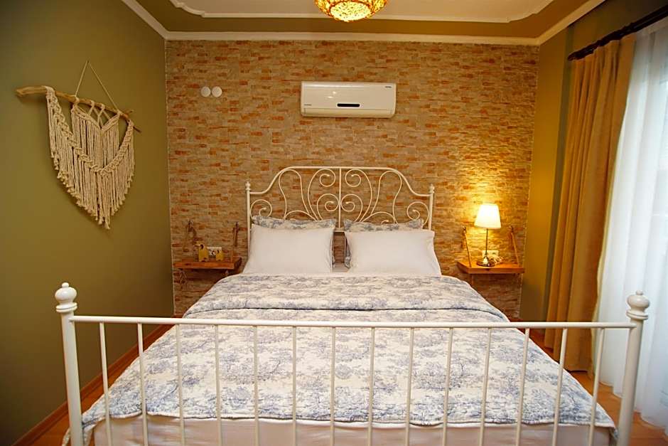 Urla Zeytin Hotel