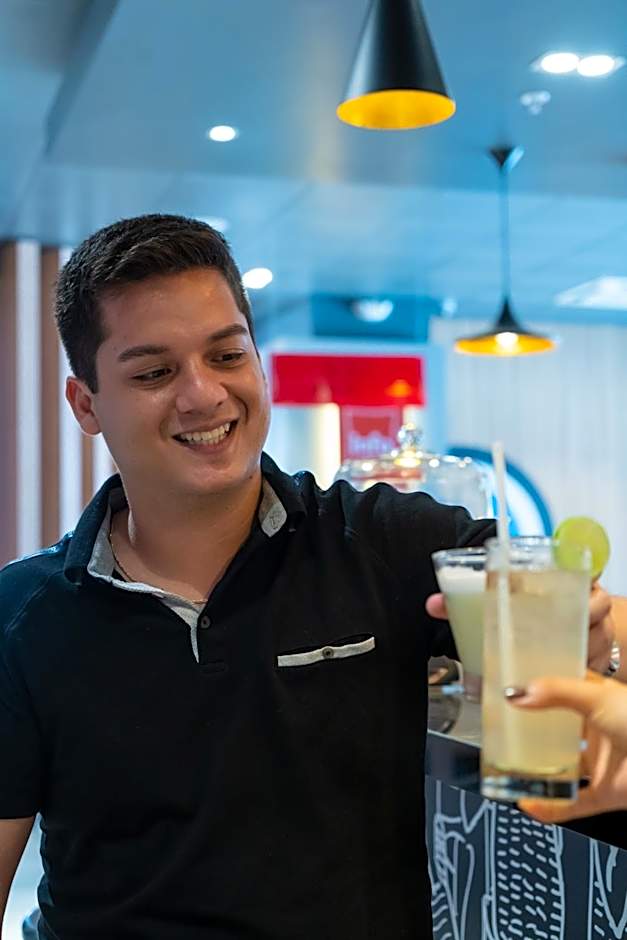 Ibis Trujillo