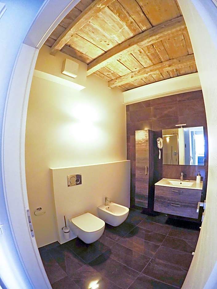 Iseo Lake - Rooms & Apartments