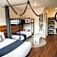 LOGE Breckenridge