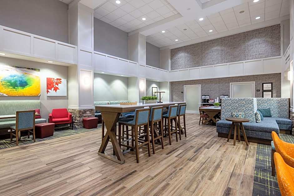 Hampton Inn By Hilton & Suites Casper