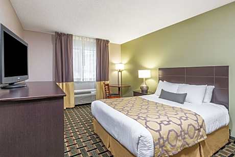 Queen Room - Disability Access