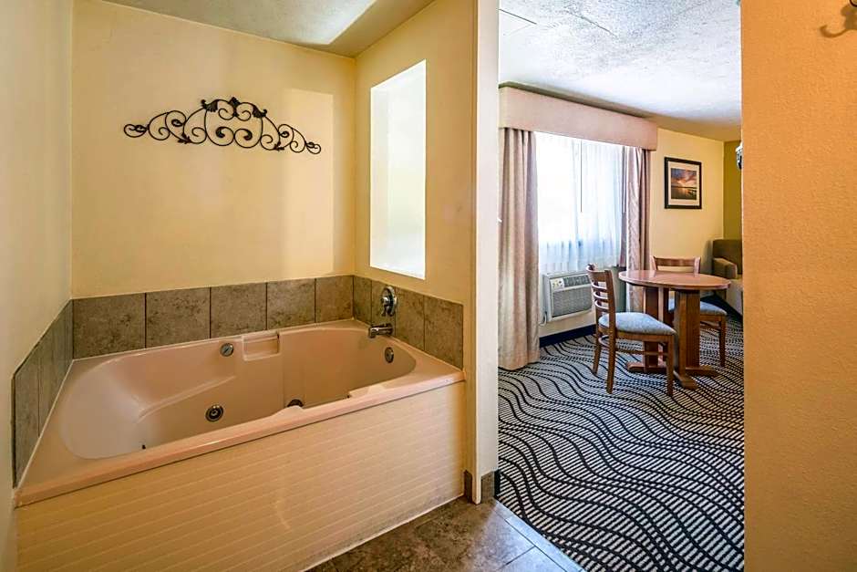 Quality Inn & Suites Coeur D'Alene