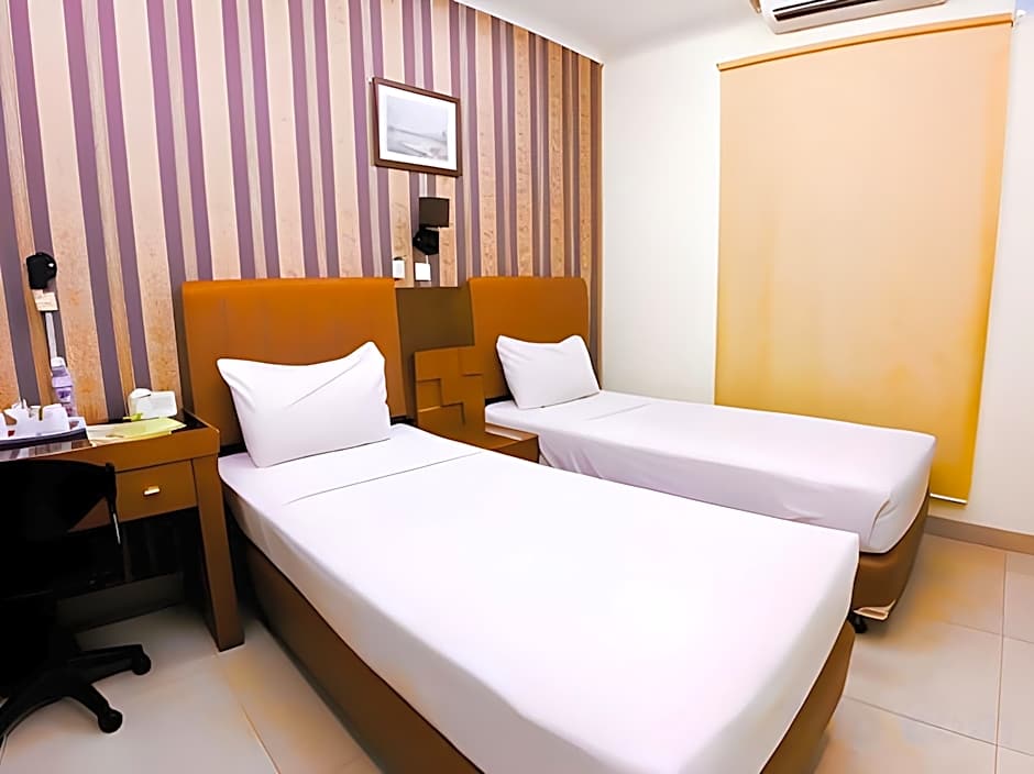 House of Arsonia Tulip