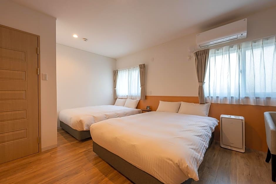 HOTEL R9 The Yard Midori