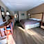 Camilla Inn & Suites