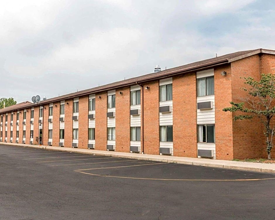 Quality Inn Grand Rapids North Walker
