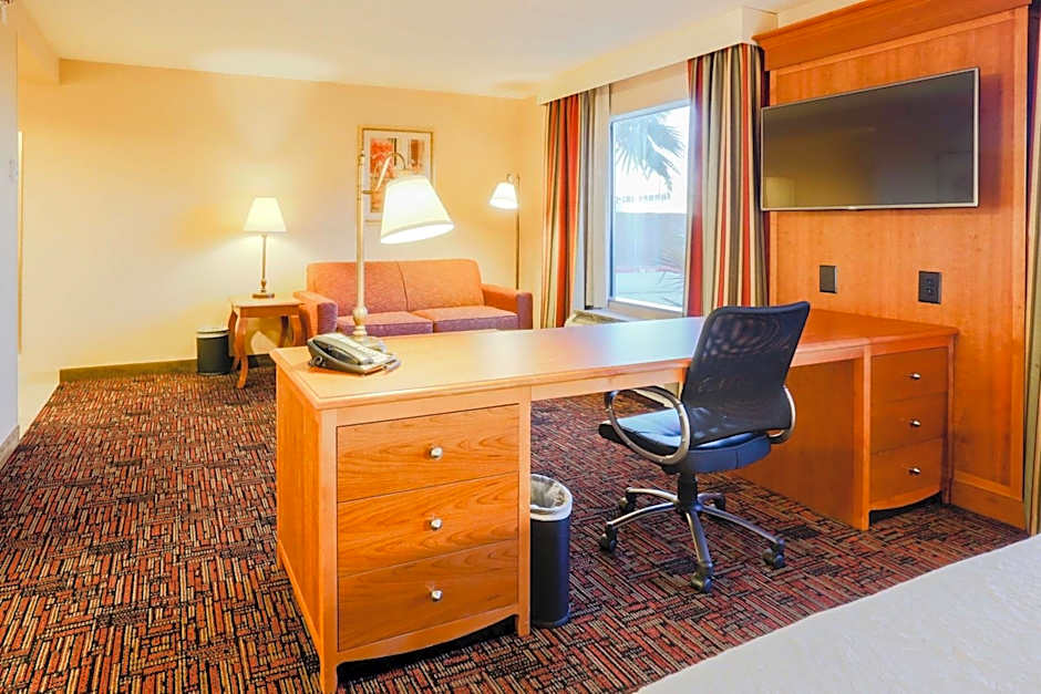Hampton Inn By Hilton And Suites Tomball