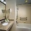 Holiday Inn Express & Suites Columbia - East Elkridge By IHG
