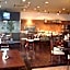 Kuwana Park Hotel