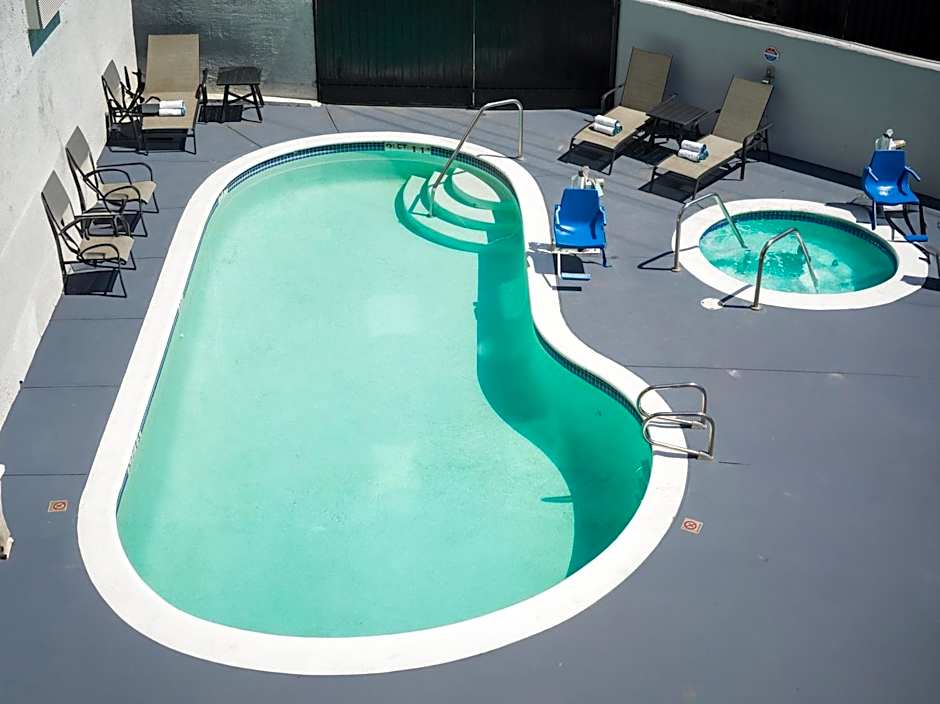 Quality Inn Burbank Airport